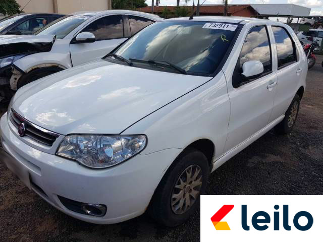 LOTE 016 - FIAT PALIO FIRE 2014