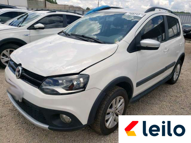 LOTE 032 - VOLKSWAGEN CROSSFOX 2014