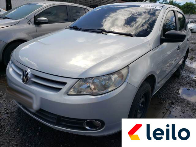 LOTE 038 - VOLKSWAGEN VOYAGE TOTAL FLEX 2013