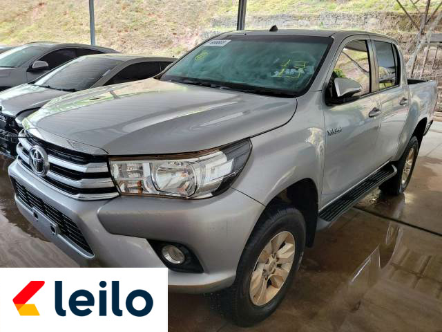 LOTE 032 - TOYOTA HILUX CD SRX 2017