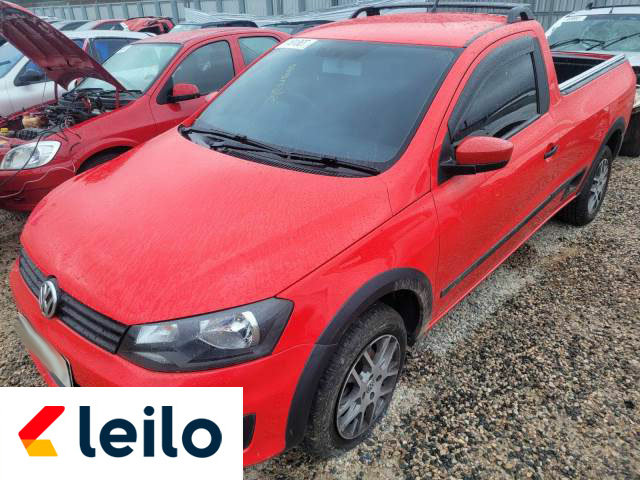 LOTE 036 - VOLKSWAGEN SAVEIRO TRENDLINE 2015