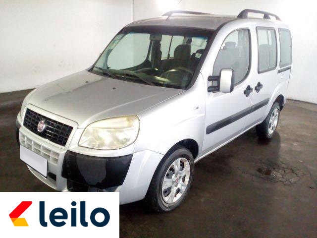 LOTE 017 - Fiat Doblò Attractive 1.4 2015