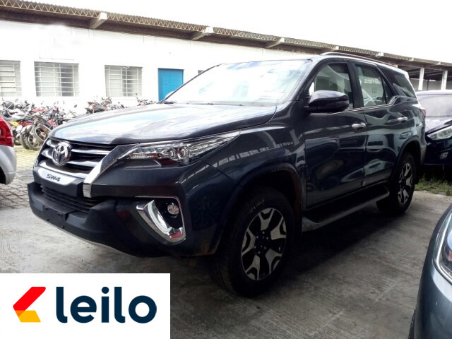 LOTE 021 - Hilux SW4 SRX Diamond 2019