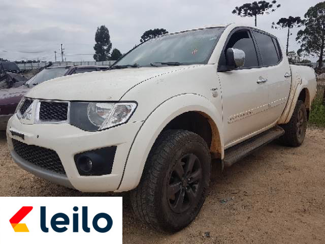 LOTE 034 - MITSUBISHI L200 TRITON HPE 2011