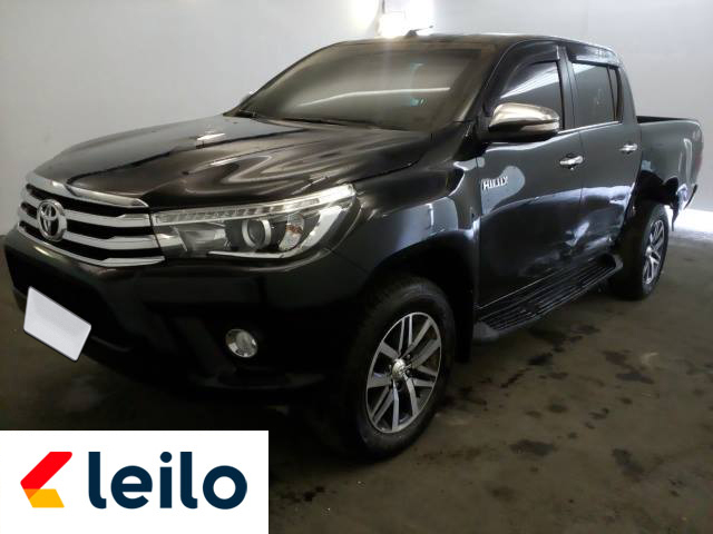 LOTE 038 - Toyota Hilux SRX CD 2017