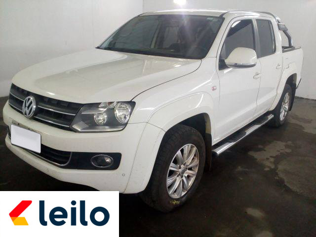 LOTE 039 - VOLKSWAGEN AMAROK HIGHLINE 4MOTION 2013