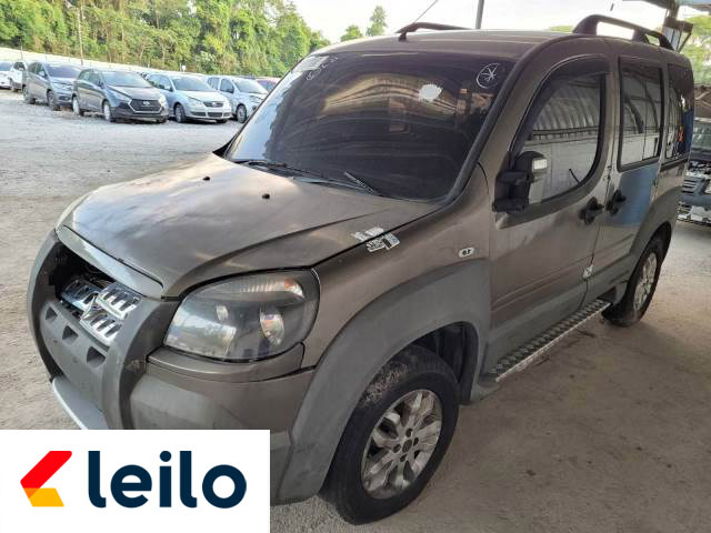 LOTE 011 - FIAT DOBLO ADVENTURE 2016