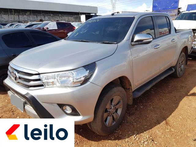 LOTE 024 - TOYOTA HILUX CD SRV 2017