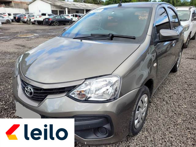 LOTE 032 - TOYOTA ETIOS X 2018