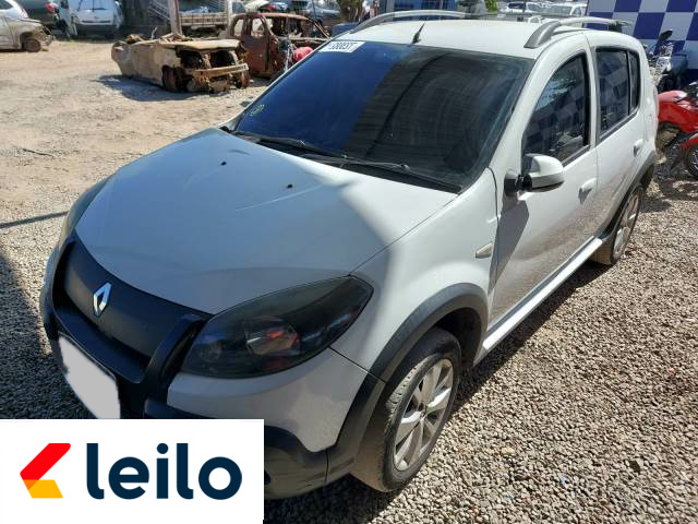 LOTE 033 - RENAULT SANDERO STEPWAY 2014