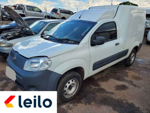 LOTE 037 - FIAT FIORINO FURGAO HARD WORKING 2017