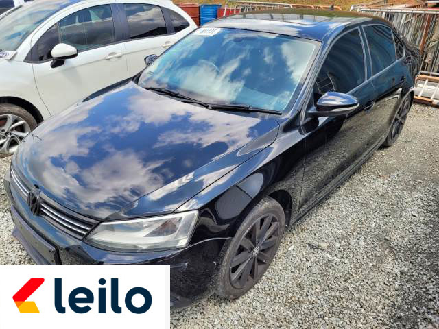 LOTE 017 - VOLKSWAGEN JETTA COMFORTLINE 2012