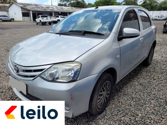 LOTE 020 - TOYOTA ETIOS 2018