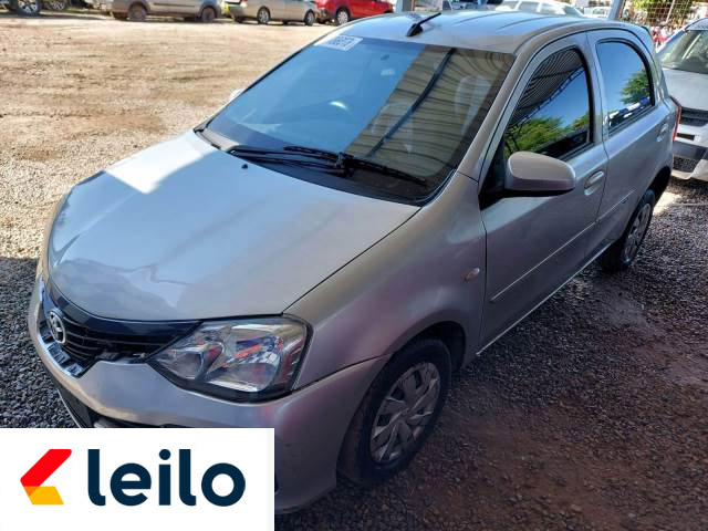 LOTE 026 - TOYOTA ETIOS X AT 2020