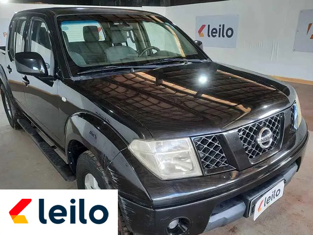 LOTE 011 - NISSAN FRONTIER SE 2011