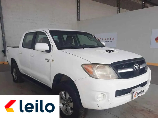 LOTE 018 - TOYOTA HILUX 2009