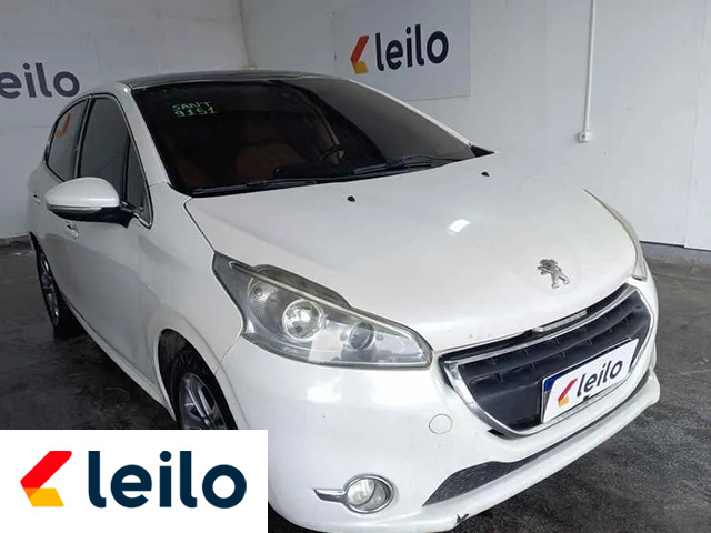 LOTE 025 - PEUGEOT 208 GRIFFE 2015