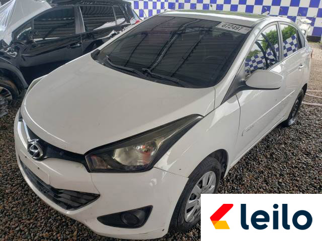 LOTE 004 - HYUNDAI HB20S COMFORT STYLE 2014