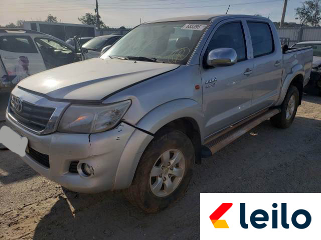 LOTE 019 - TOYOTA HILUX CD SR 2014