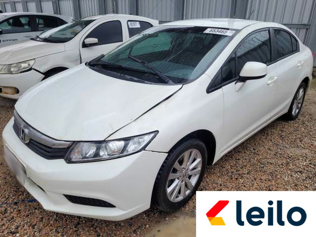 LOTE 010 - HONDA CIVIC LXS 2015