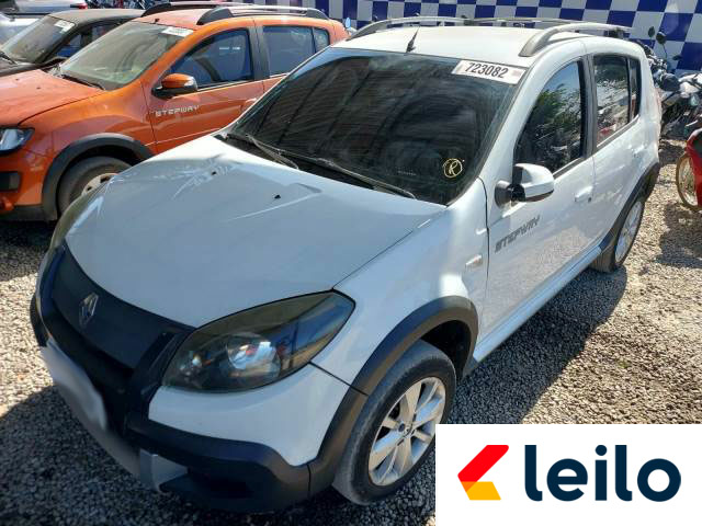 LOTE 003 - RENAULT SANDERO STEPWAY 2014