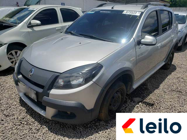 LOTE 017 - RENAULT SANDERO STEPWAY 2014