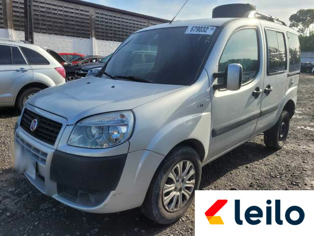 LOTE 023 - FIAT DOBLO ESSENCE E.TORQ 2015