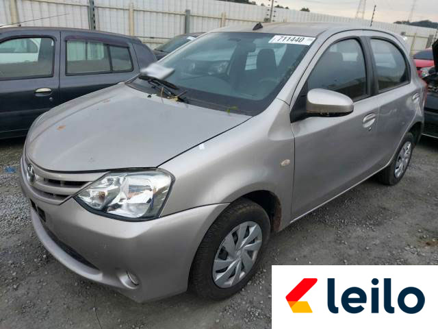 LOTE 003 - TOYOTA ETIOS XS  2017